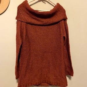 Maroon off the shoulder sweater S